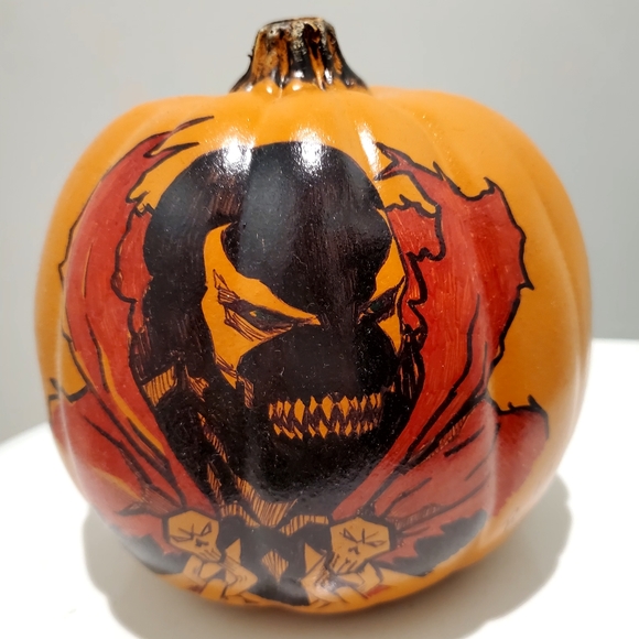 Hand-Drawn Spawn Pumpkin Decoration - Picture 1 of 3